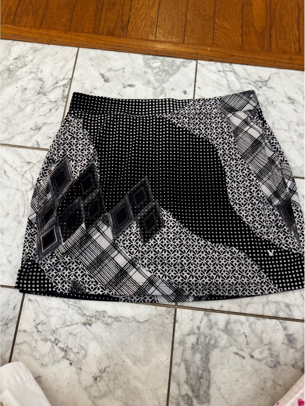 Callaway Women’s Golf Skort XL 16/18 Black White Print Built In Shorts